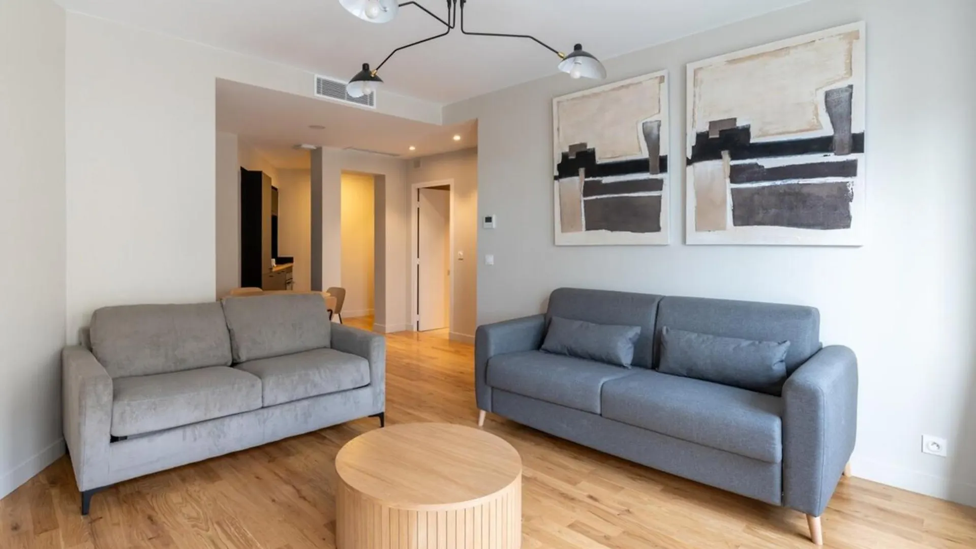 Beautiful & Modern 1bd Flat Near Montmartre Lejlighed Paris